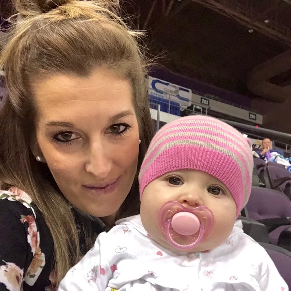 Meet your Posher, Audrey - Picture 1 of 1